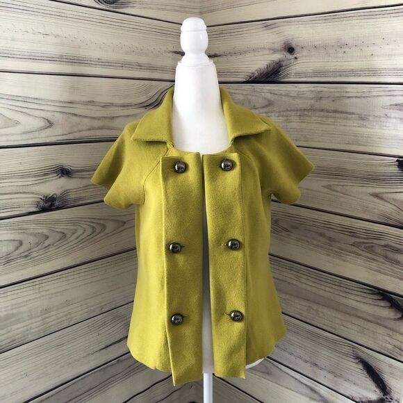 Chaus Green-Yellow Large Button Short Sleeve Collared Top Size Small - Picture 1 of 7